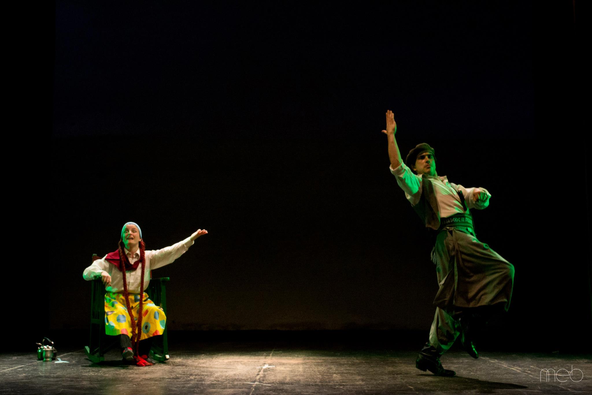 257461_362165737200535_485050953_o