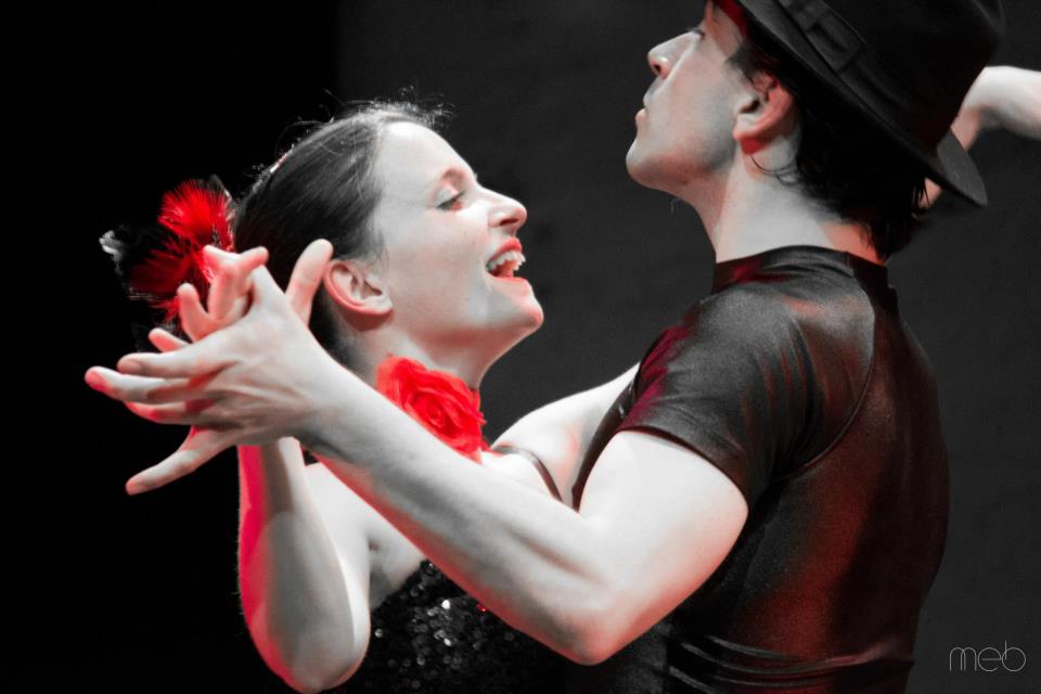 545615_362461197170989_1016762720_n